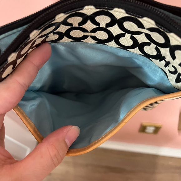 Coach Leah Op Art Swingpack Crossbody- Black - Picture 6 of 7